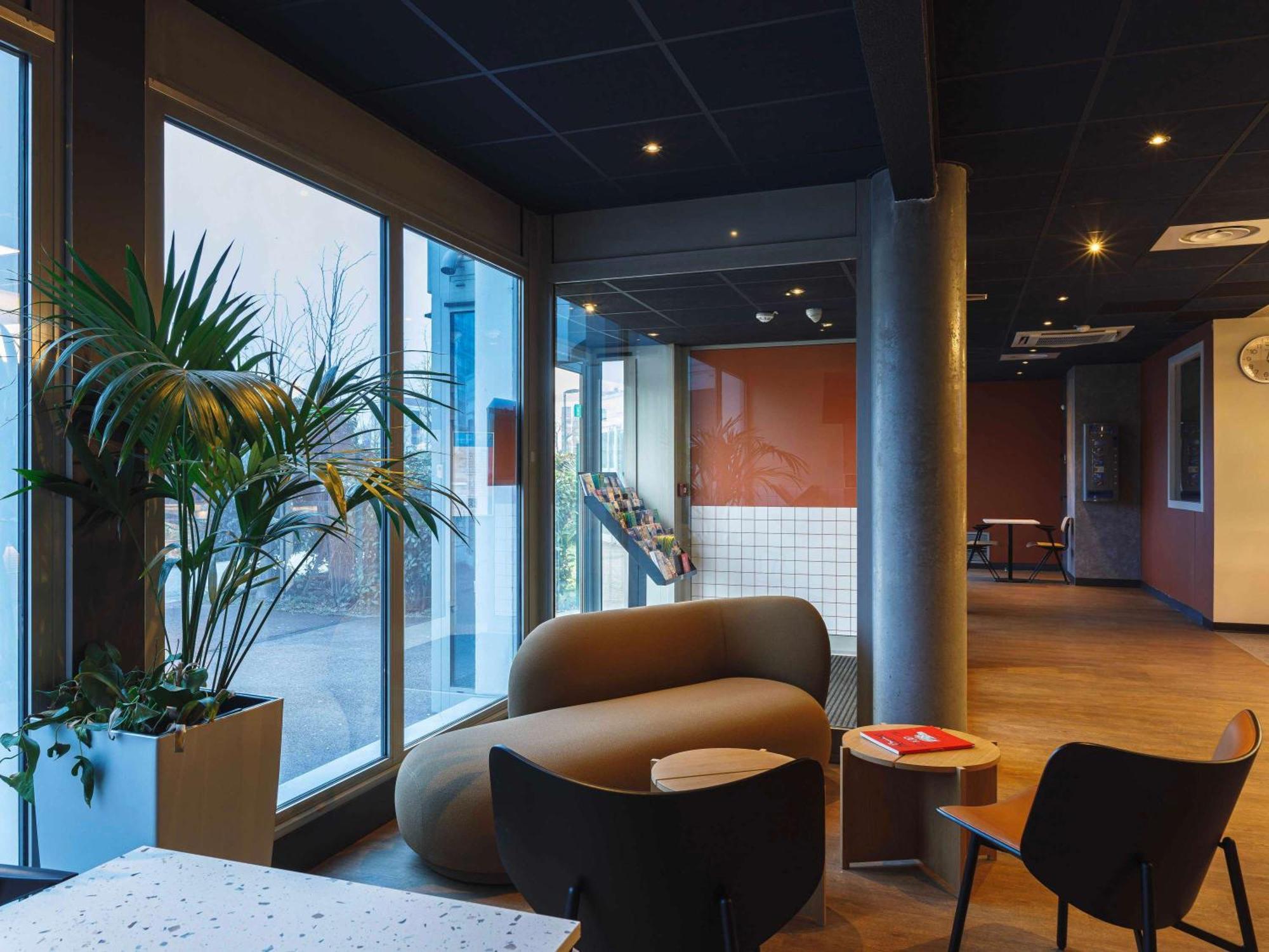 ibis budget Lyon Villeurbanne Eksteriør billede