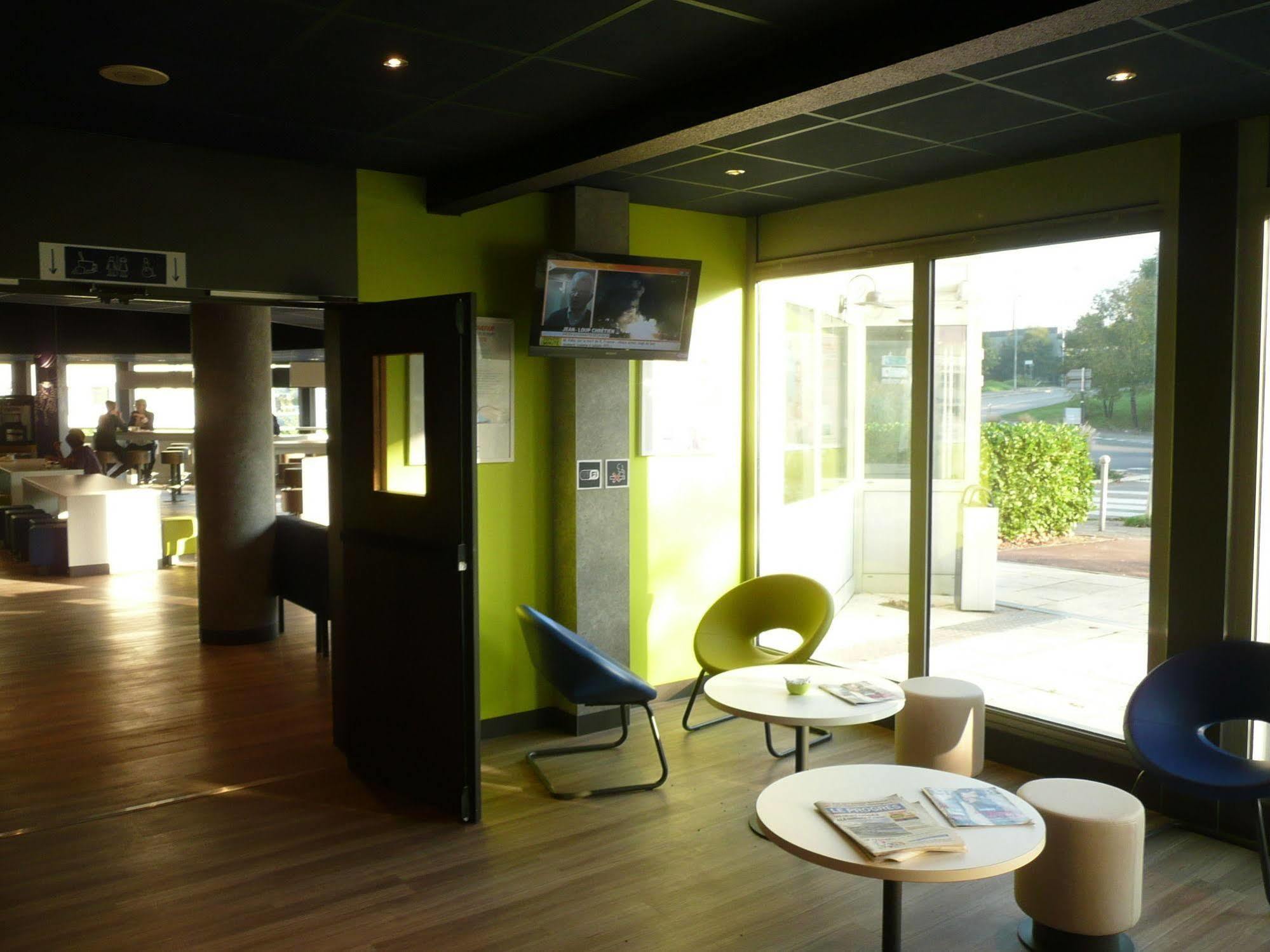 ibis budget Lyon Villeurbanne Eksteriør billede